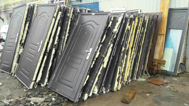 Вывоз металлических дверей с утилизацией в Рязани в октябре